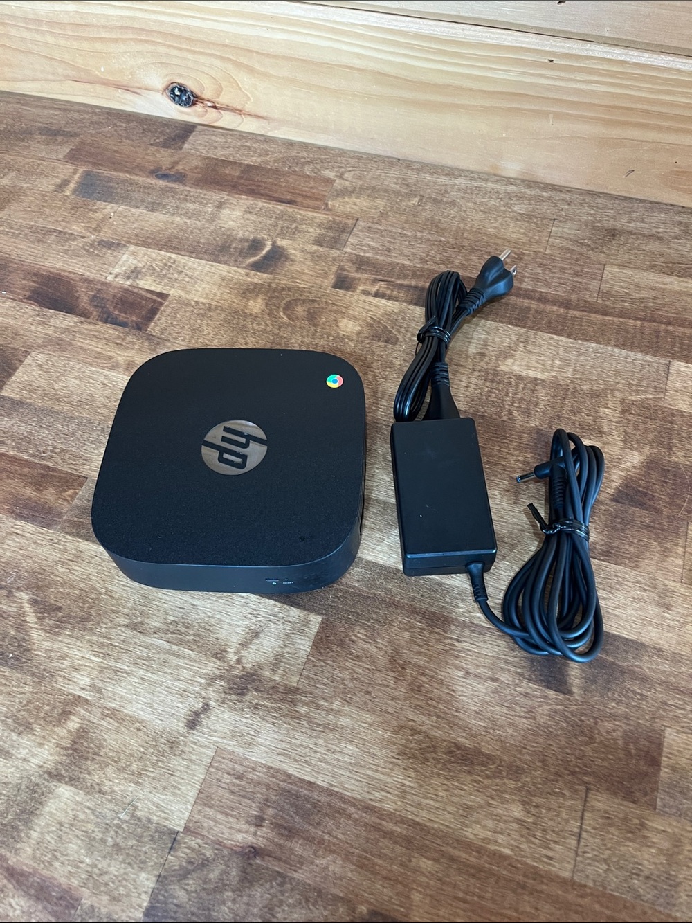 HP Mini Desktop Chromebox in Black